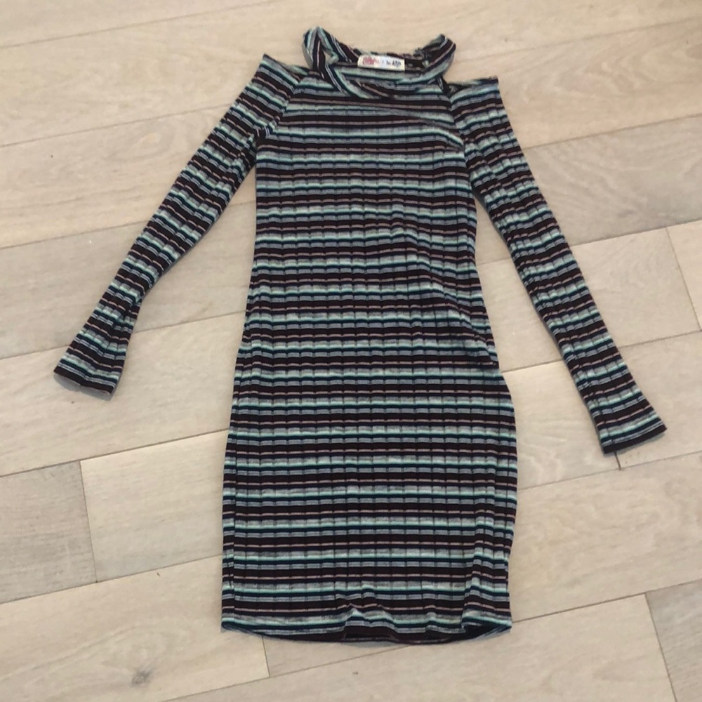 Ragdoll & Rockets striped cold shoulder dress, 12.